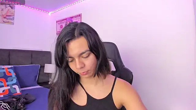 Megan Miles02 online show from 11/26/25, 08:54