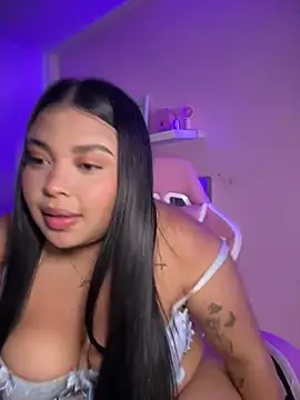 Emily cooper20 online show from 07/28/26, 01:23