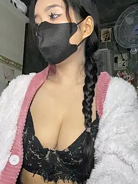 Snapshot of -KathySweet- chatting on 01/11/25, 04:59 -KathySweet- online show from 01/11/25, 04:59