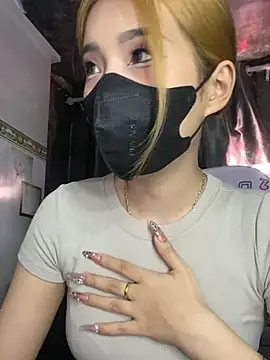 Snapshot of -KathySweet- chatting on 03/18/25, 05:31 -KathySweet- online show from 03/18/25, 05:31