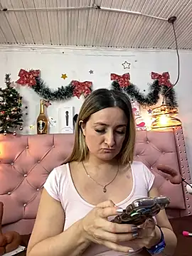 antonella87 online show from 12/24/24, 06:17