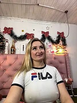 antonella87 online show from 12/31/24, 10:34