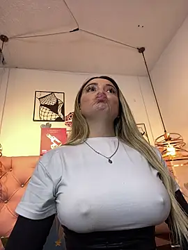 antonella87 online show from 06/11/26, 08:51