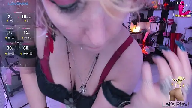 GinaMiracle online show from 10/21/25, 10:54