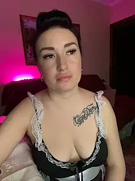 Roxana Bell online show from 03/12/25, 07:59