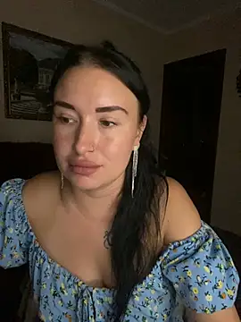 Roxana Bell online show from 07/13/26, 04:54