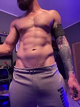 MachineDien online show from 05/15/26, 06:37