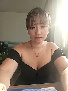 Snapshot of tata_laima__ chatting on 03/25/26, 12:55 tata laima online show from 03/25/26, 12:55