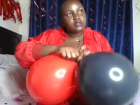 Snapshot of t-Shanshah2 chatting on 11/13/25, 07:46 t-Shanshah2 online show from 11/13/25, 07:46