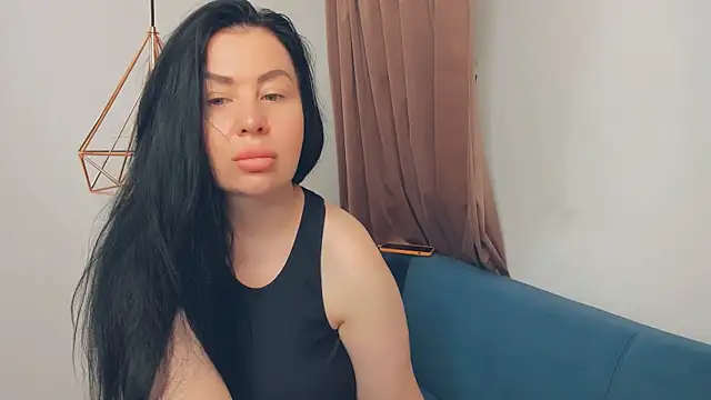 LayaFlow online show from 07/07/26, 07:23