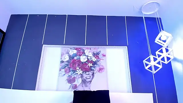 Snapshot of Alexxxholy chatting on 01/31/25, 04:38 Alexxxholy online show from 01/31/25, 04:38