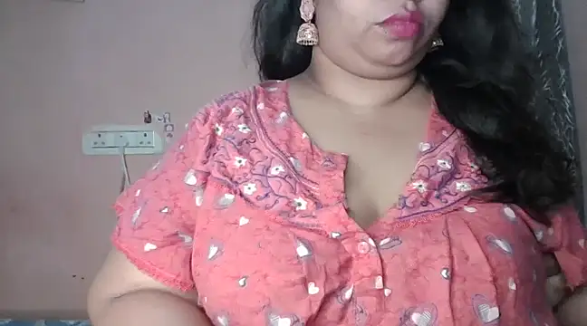 Ravina patil1 online show from 01/21/25, 07:17