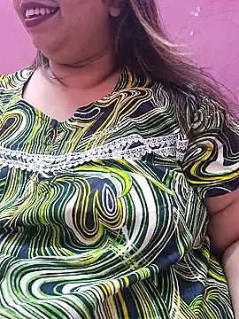 Ravina patil1 online show from 01/28/25, 08:25