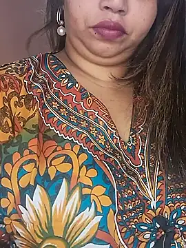 Ravina patil1 online show from 01/28/25, 10:12