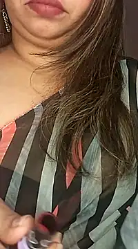 Ravina patil1 online show from 02/14/25, 07:23