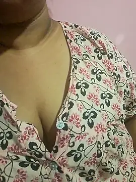 Ravina patil1 online show from 05/11/26, 02:45