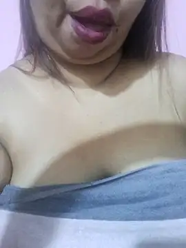 Ravina patil1 online show from 07/19/26, 03:43