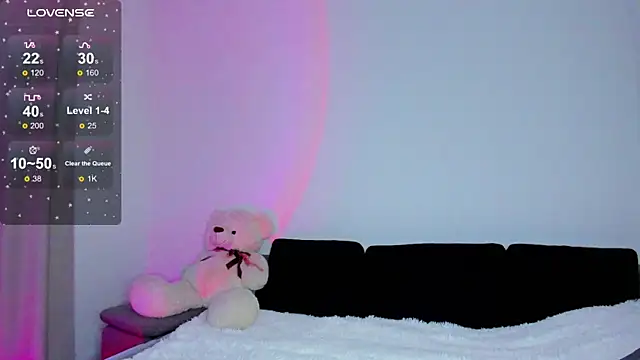 Snapshot of misspollywow chatting on 09/21/25, 05:03 misspollywow online show from 09/21/25, 05:03