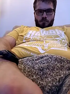 Snapshot of dazel4camcum chatting on 01/27/25, 12:37 dazel4camcum online show from 01/27/25, 12:37