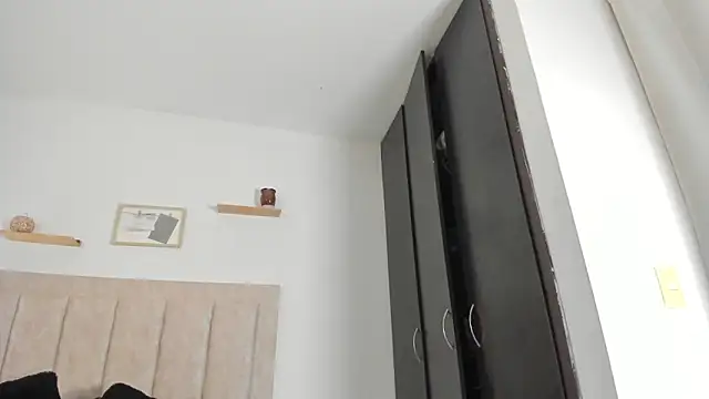 Avaline Blancx online show from 12/12/24, 11:36