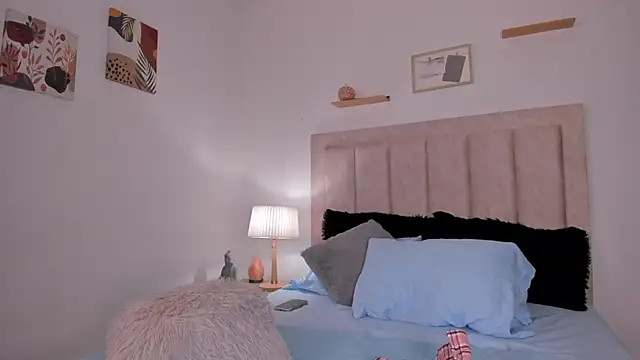 Avaline Blancx online show from 01/25/25, 03:09