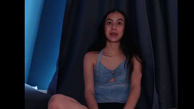 ValeryBaker  online show from 10/07/25, 12:24