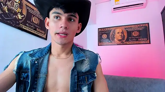 EstebanPerez  online show from 01/07/25, 12:20