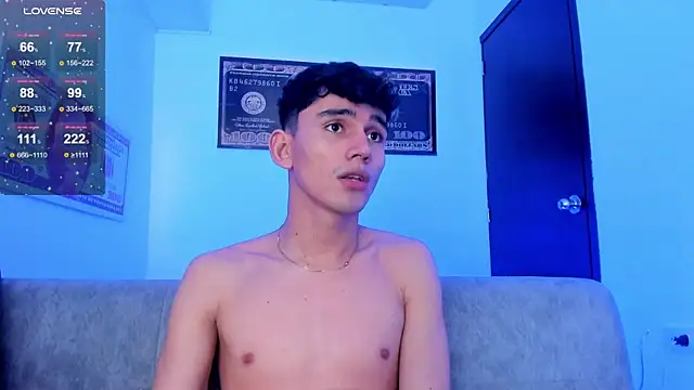 EstebanPerez  online show from 01/09/25, 06:04