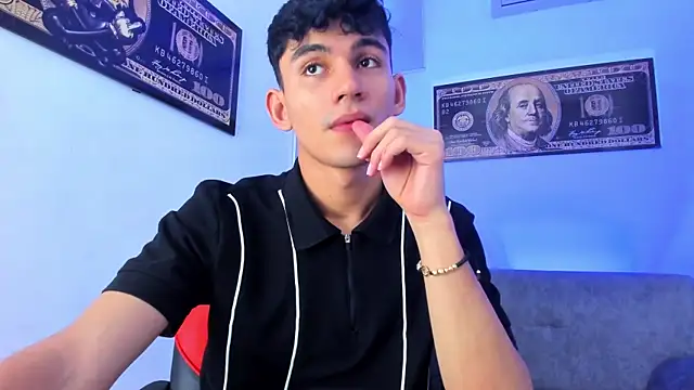 EstebanPerez  online show from 01/13/25, 12:02