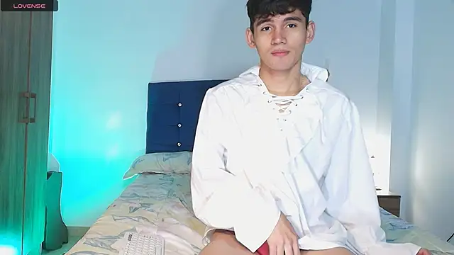 EstebanPerez  online show from 03/14/25, 01:46
