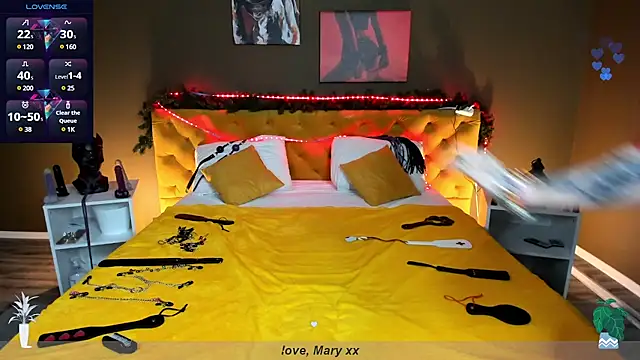 Mary Xextra online show from 12/10/24, 01:22
