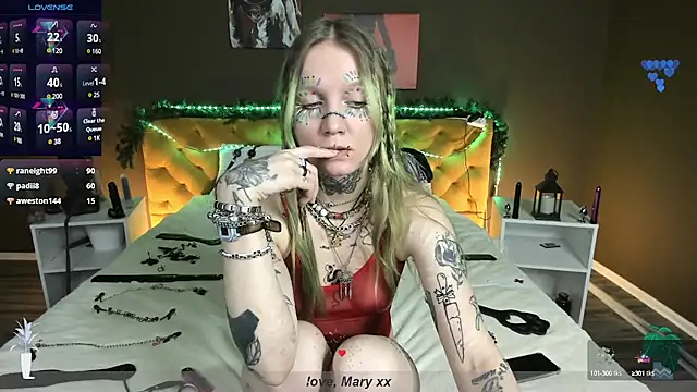 Mary Xextra online show from 12/19/24, 04:45