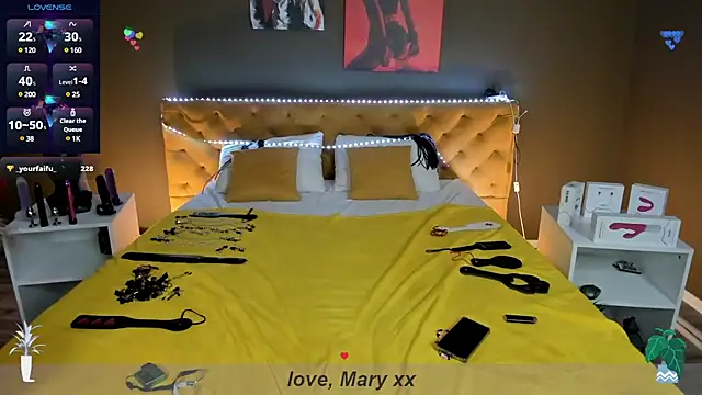Mary Xextra online show from 02/08/25, 04:14