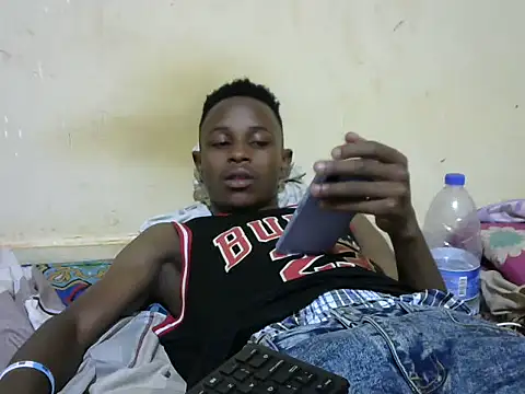 swthairydic online show from 11/03/25, 05:47