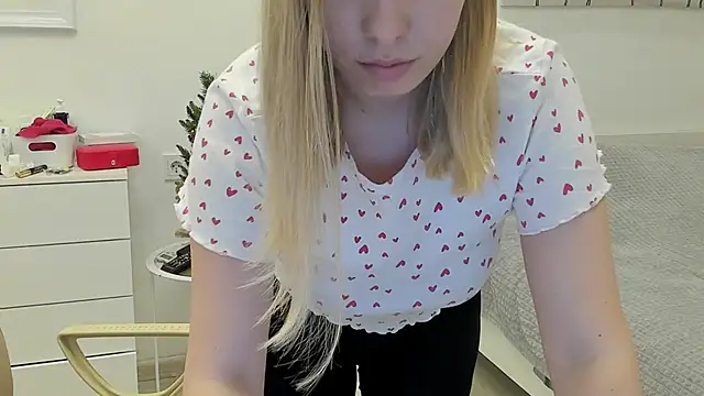 Mia shy1 online show from 12/28/24, 02:10