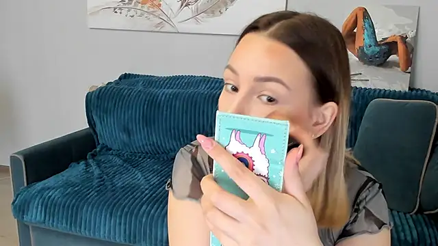 Mia shy1 online show from 02/25/25, 07:20