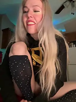 propertyofdaddy online show from 11/25/25, 03:06