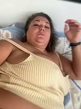 MikyVesela online show from 10/14/25, 08:15