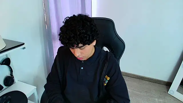  nickconnor01 online show from 01/11/25, 10:18