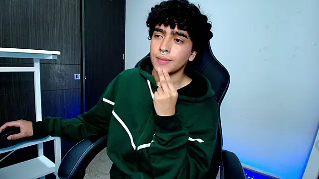  nickconnor01 online show from 01/26/25, 12:16