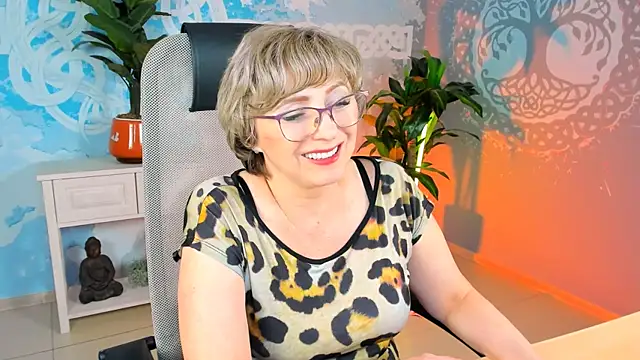 sugar vivien online show from 12/28/24, 03:26