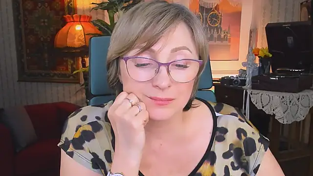 sugar vivien online show from 02/05/25, 03:20