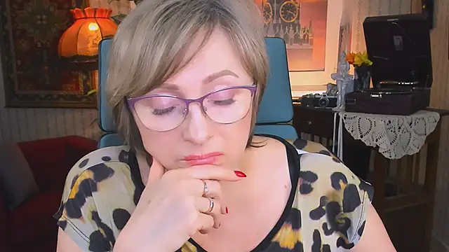 sugar vivien online show from 02/05/25, 06:26