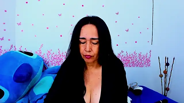 HorniestMilf online show from 06/06/26, 07:07
