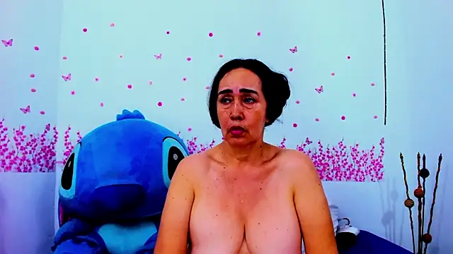 HorniestMilf online show from 06/13/26, 08:07