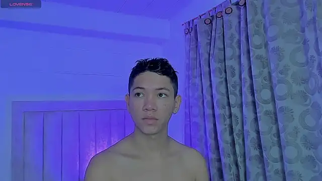 JulianRose 1 online show from 01/22/25, 11:23