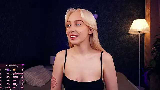 GIoria cute online show from 01/24/25, 06:25