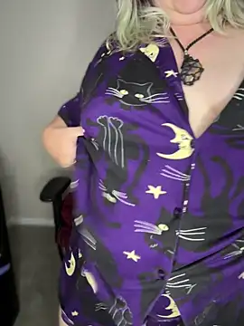 kitten0760 online show from 06/14/26, 06:10
