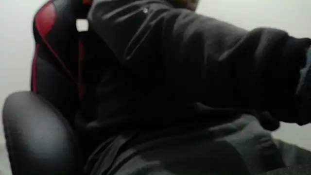 Snapshot of Dandi19 chatting on 01/06/25, 04:55 Dandi19 online show from 01/06/25, 04:55