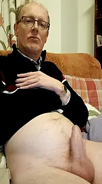 Snapshot of fastfun2012 chatting on 02/15/25, 12:04 fastfun2012 online show from 02/15/25, 12:04